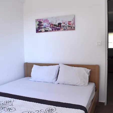 Arcadia - Walking Distance To Beach Appartement