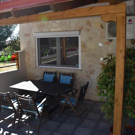 Arcadia - Walking Distance To Beach アパート Nea Kallikrateia