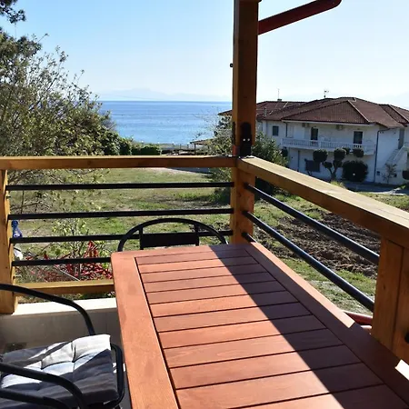 Arcadia - Walking Distance To Beach Apartment